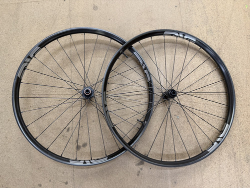 Enve carbon rear wheel - m6,