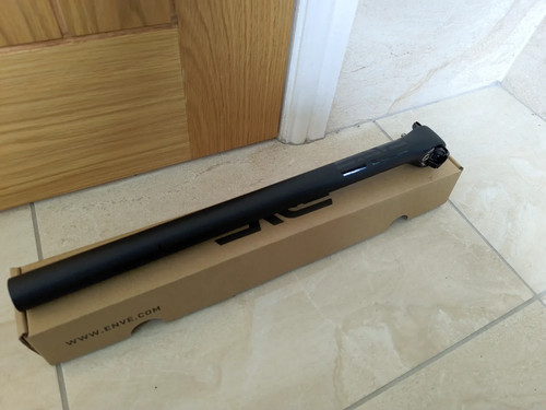 Enve black carbon - carbon, seatpost